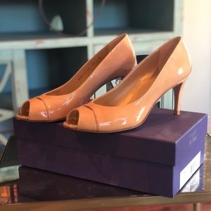 Stuart weitzman nude peep toe heels
